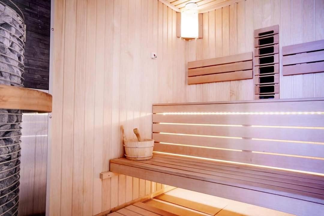 Teodora Summer Suite By Alezzi Năvodari Exteriör bild
